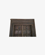WOODEN OLD DOOR